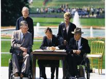 ADA Signing 1990 Image of world leaders signing ADA in 1990